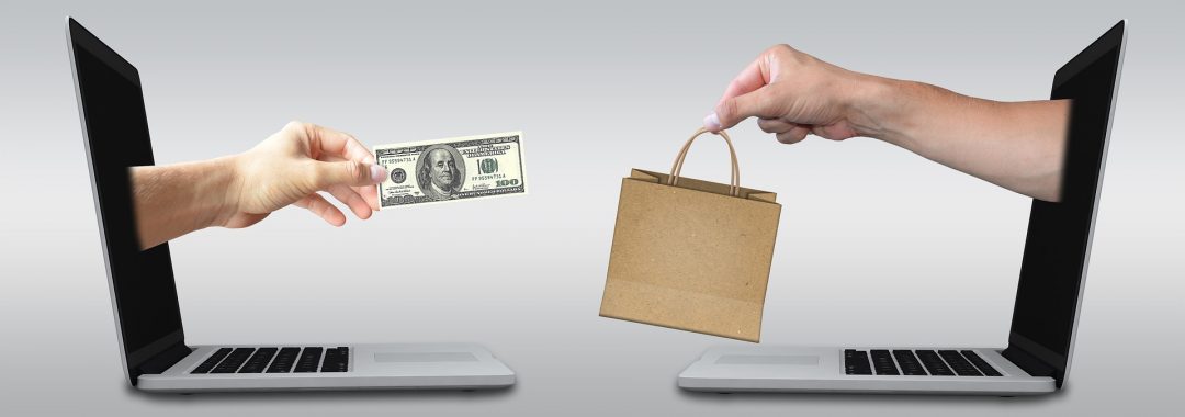 hand and money exchange